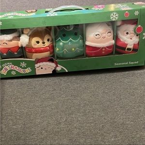 NEW 2022 Squishmallow Christmas seasonal squad 5pack nick nicolette leama darla